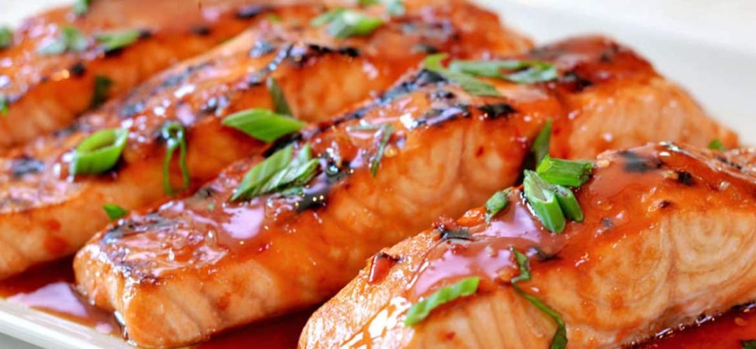 Salmon with chilli glaze