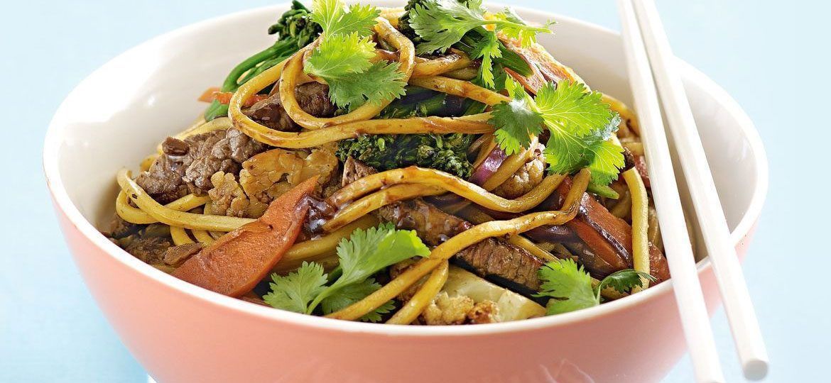 Black bean beef with hokkien noodles