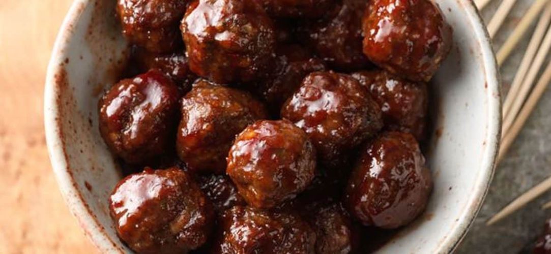 Saucy meatballs